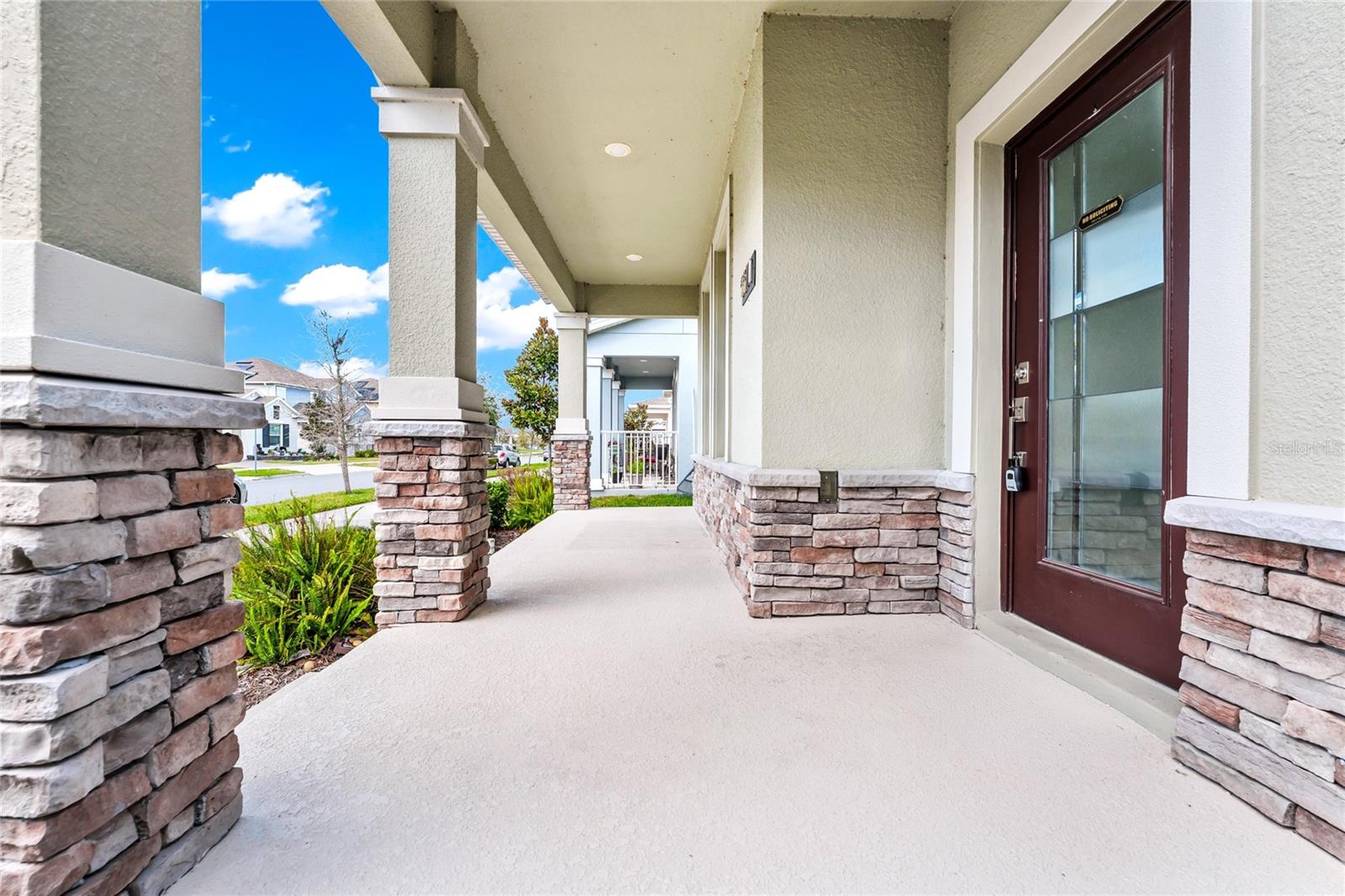 Image 2 of 72 For 9971 Introduction Way