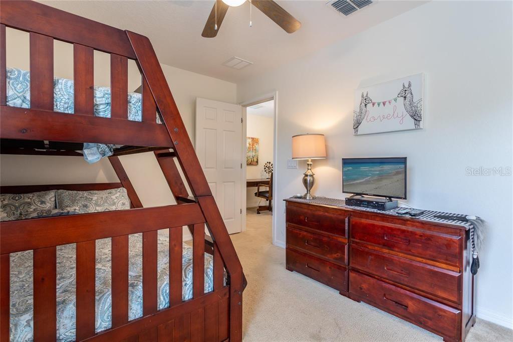 Image 33 of 67 For 446 Orange Cosmos Boulevard