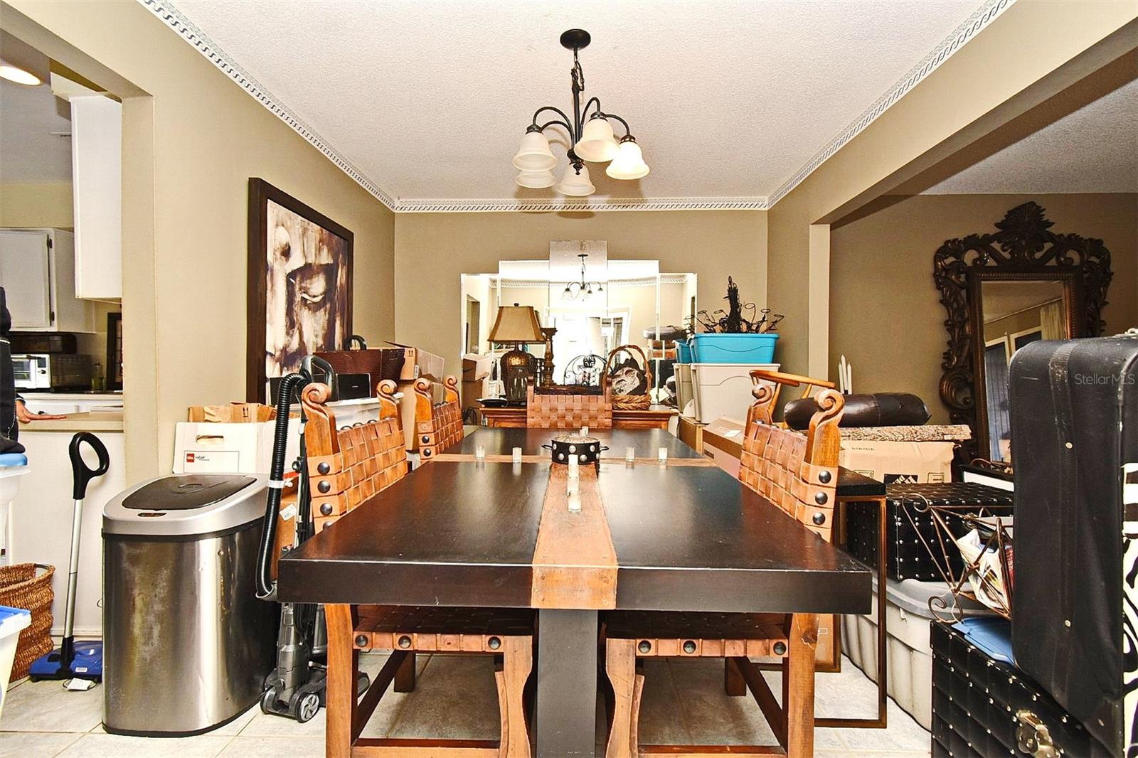 Image 18 of 27 For 686 Lake Villas Drive 686