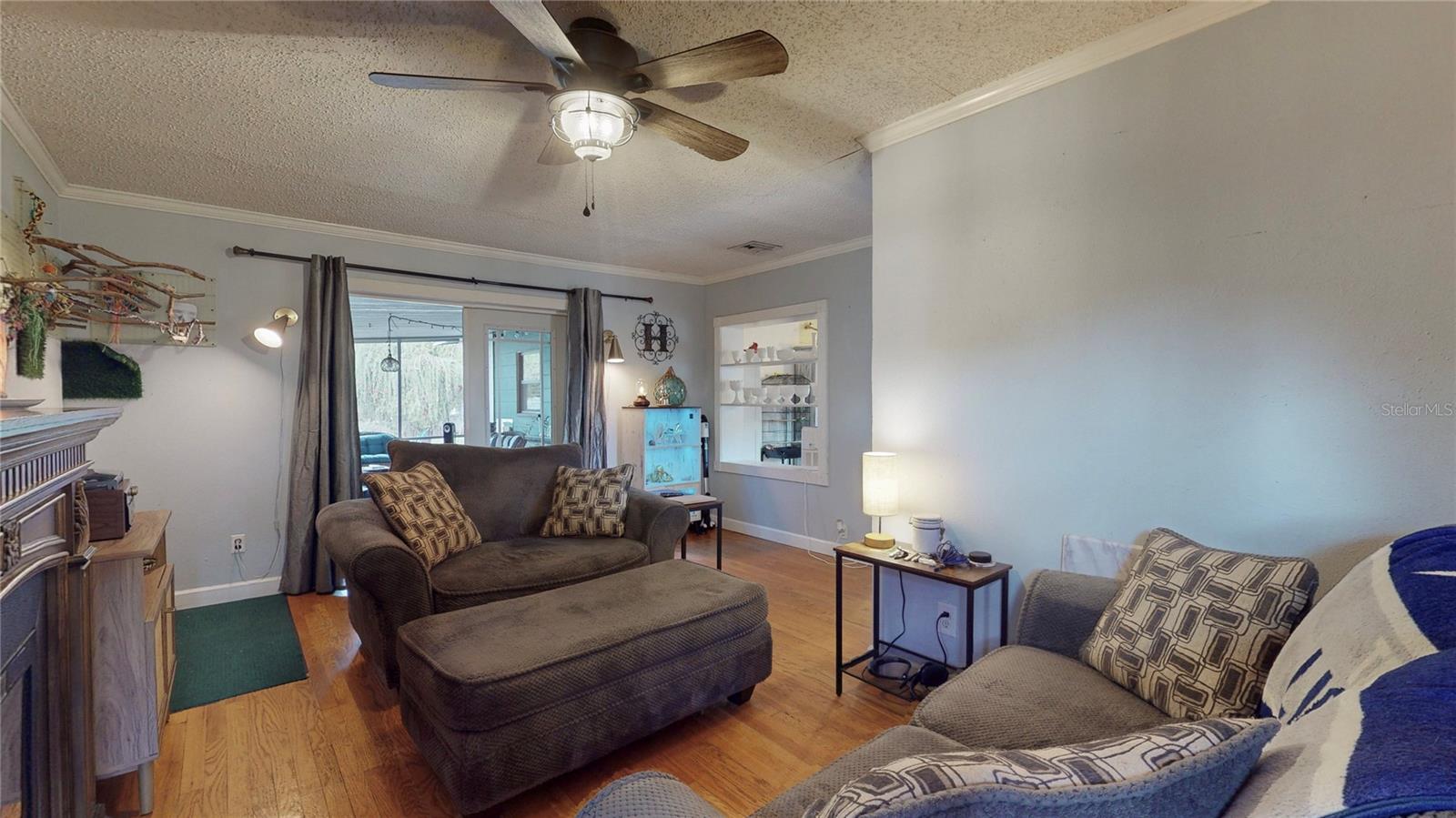 Image 11 of 42 For 3026 Touraine Avenue