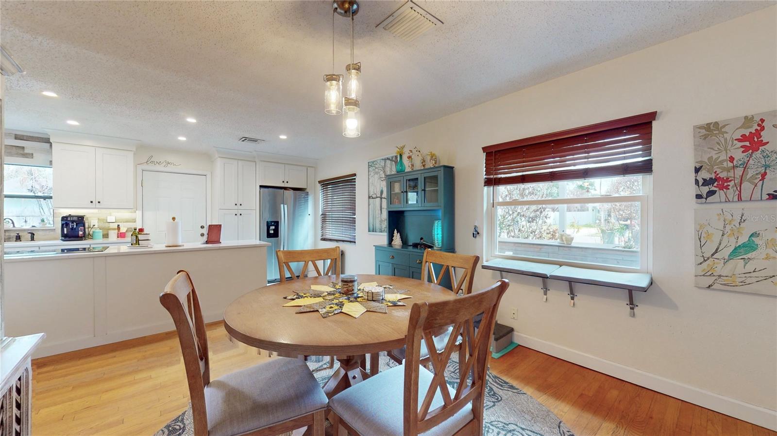 Image 18 of 42 For 3026 Touraine Avenue