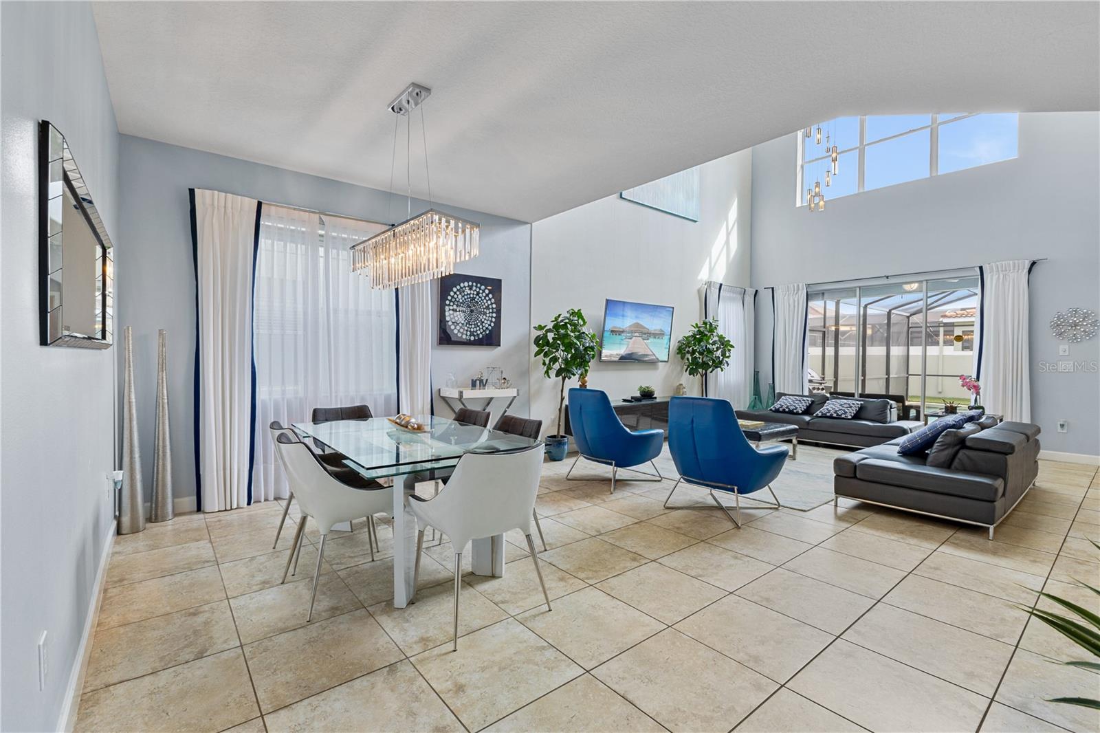 Image 11 of 56 For 9006 Majesty Palm Road