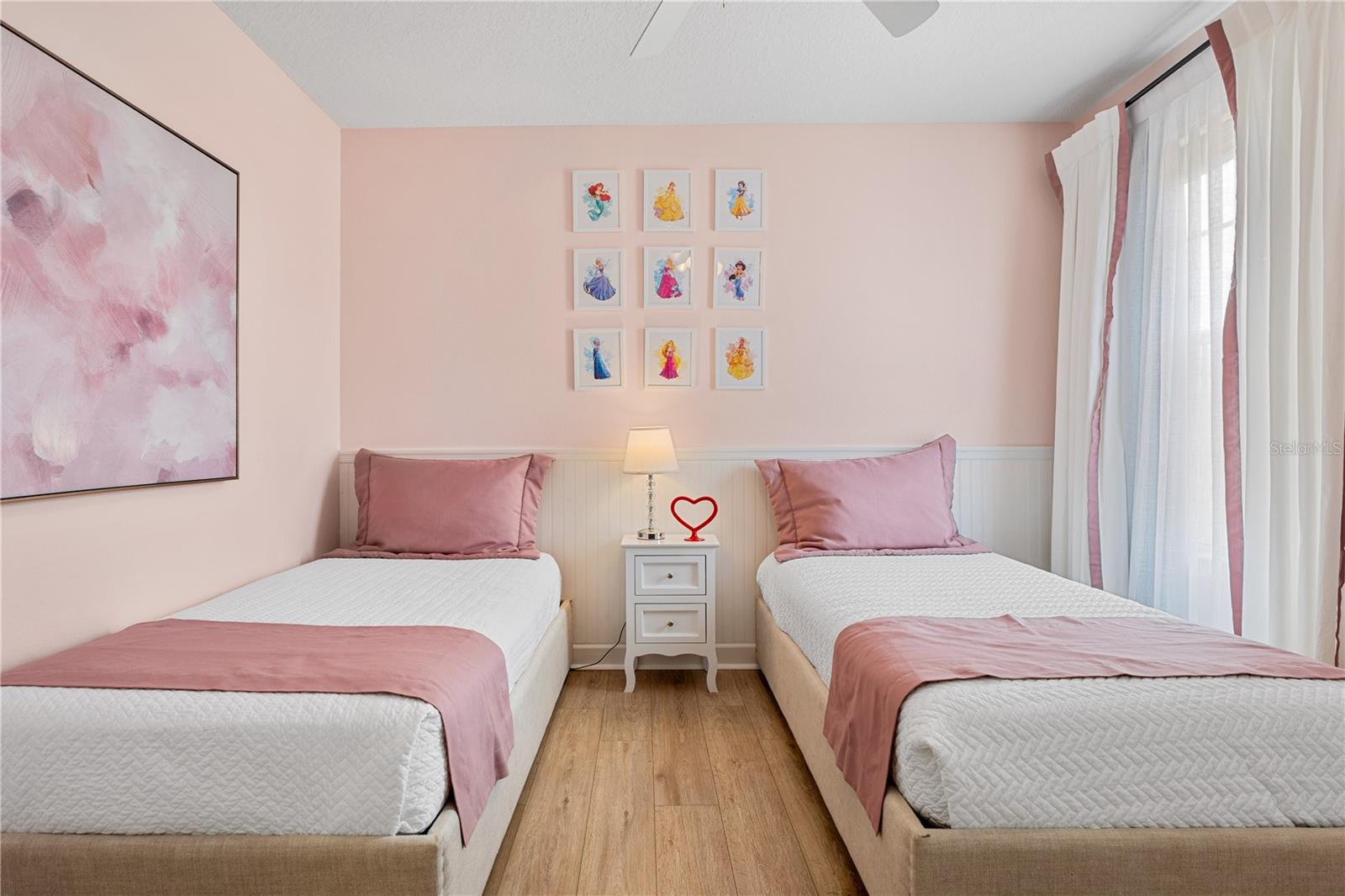 Image 45 of 56 For 9006 Majesty Palm Road