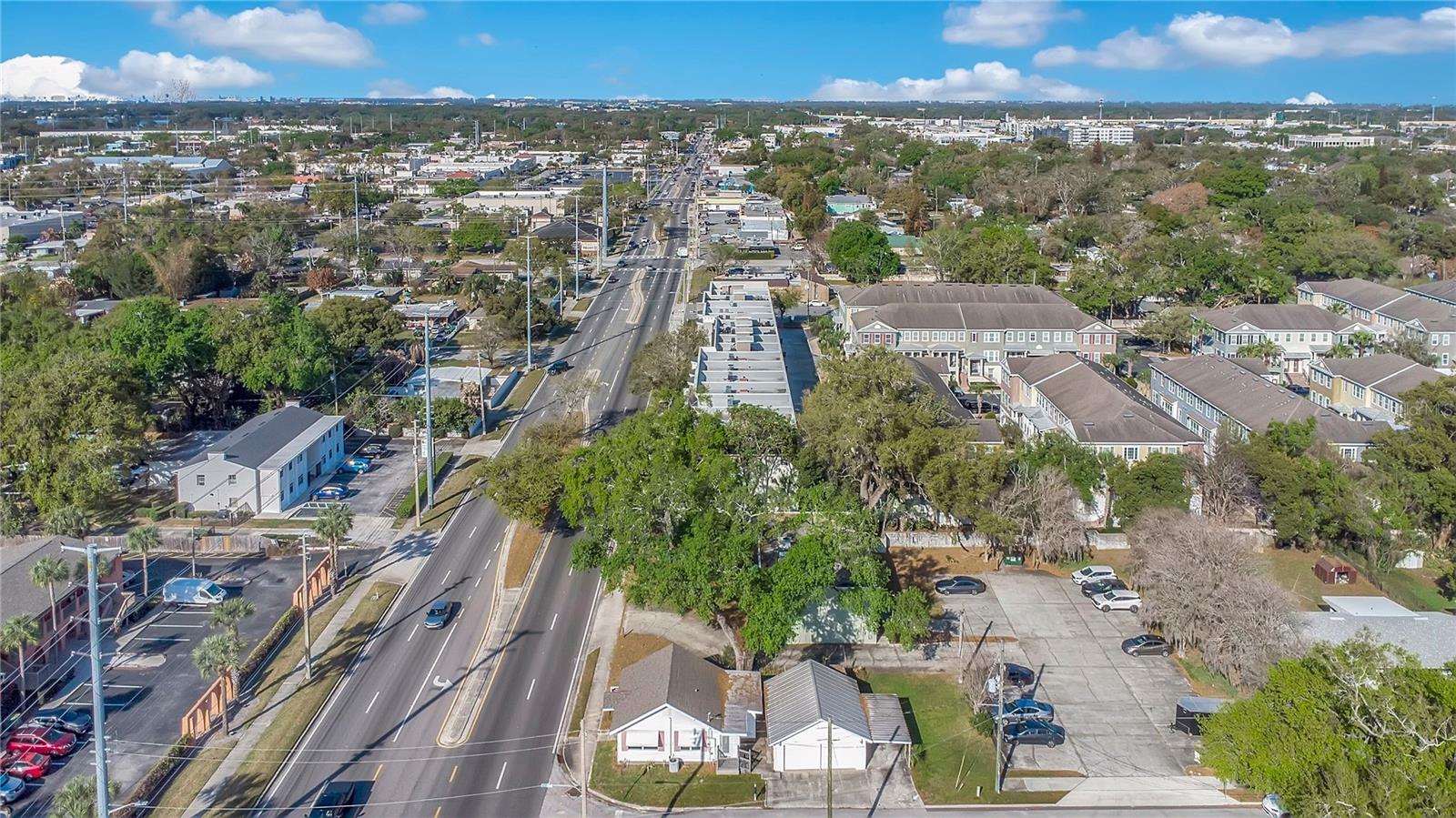 Image 17 of 18 For 705 Michigan Street