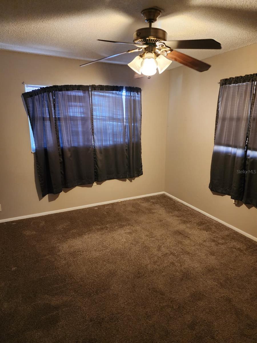 Image 3 of 9 For 420 Alabama Avenue