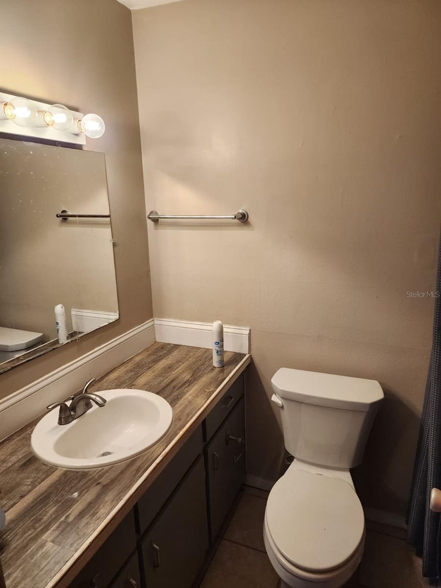 Image 5 of 9 For 420 Alabama Avenue