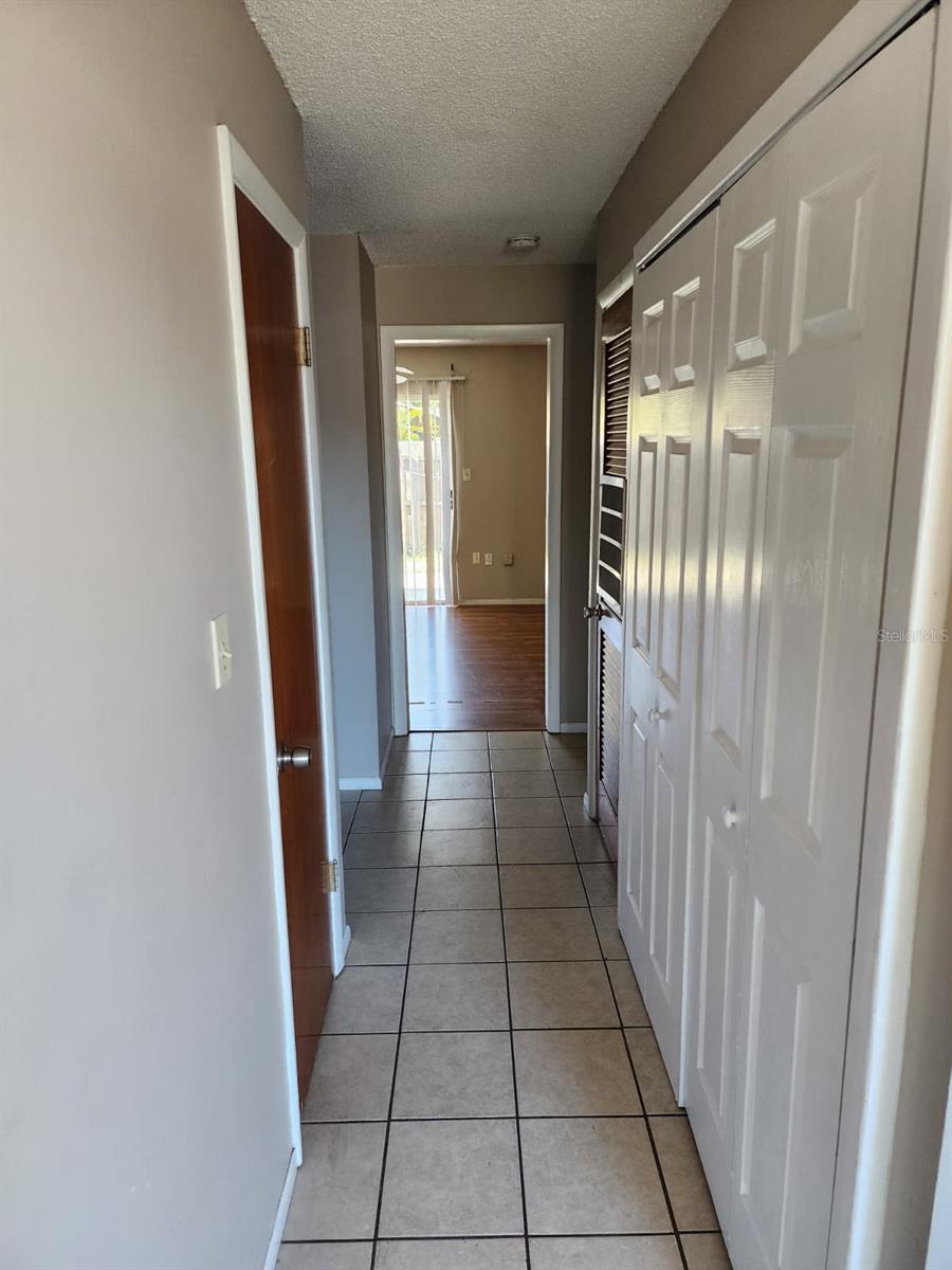 Image 6 of 9 For 420 Alabama Avenue