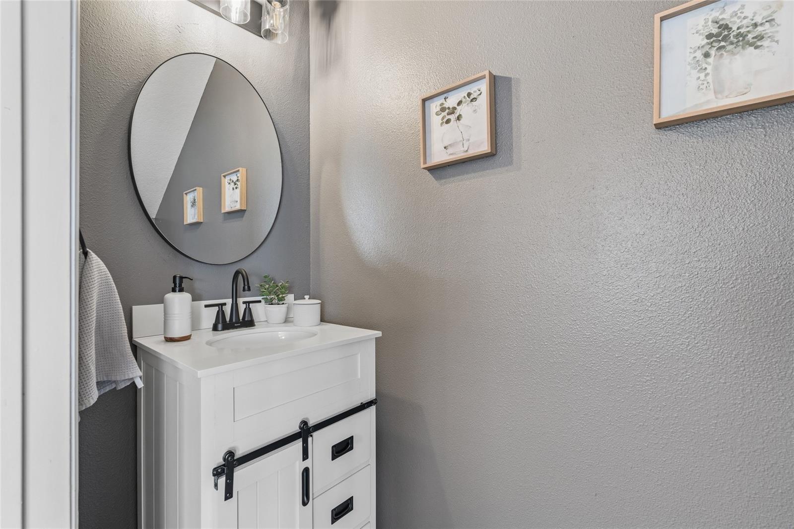 Image 8 of 40 For 13750 Daniels Landing Circle