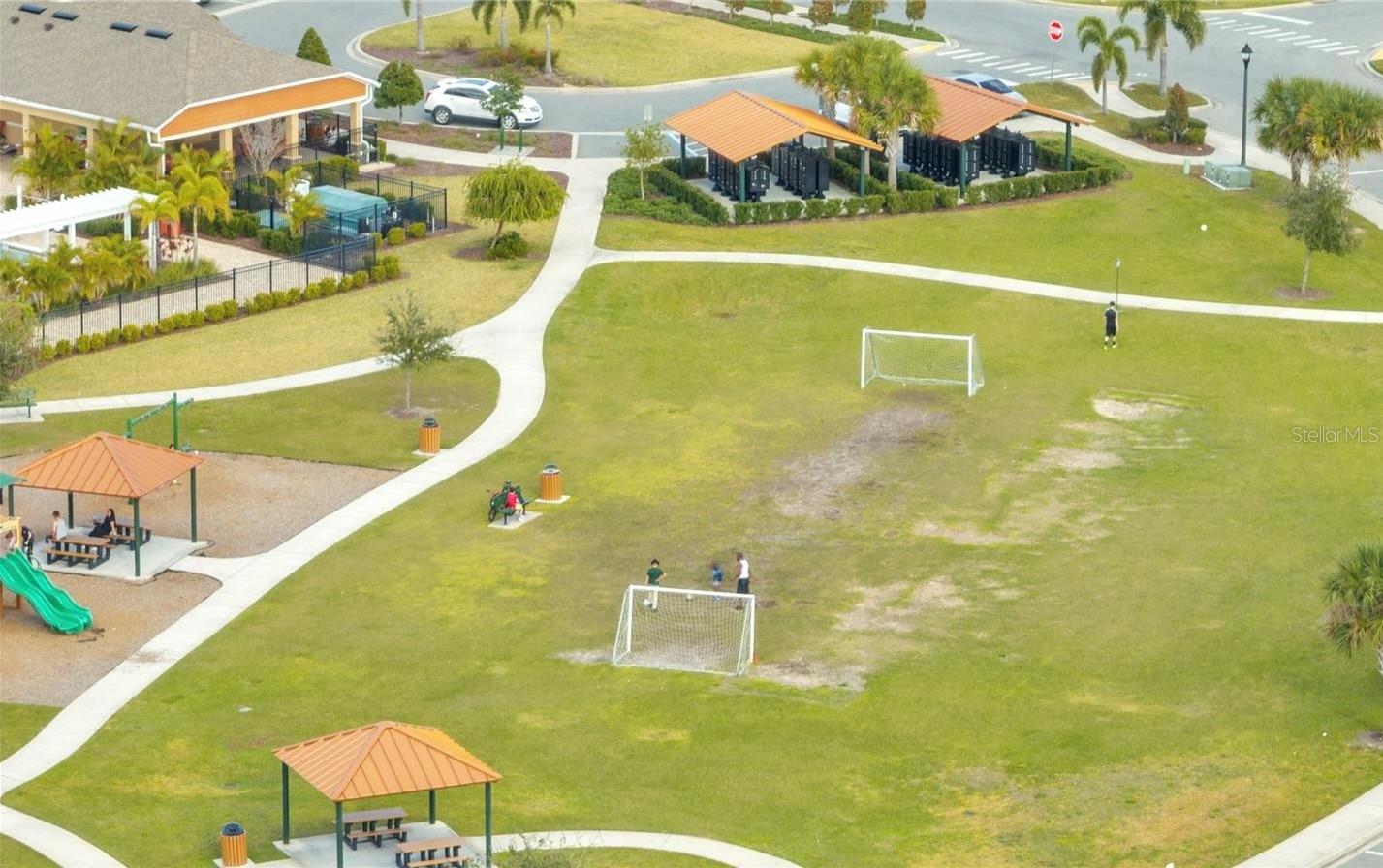 Image 35 of 36 For 417 Noble Avenue