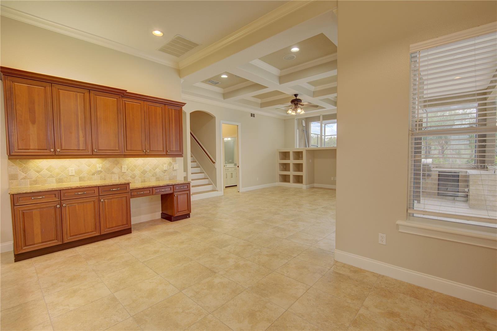 Image 23 of 68 For 916 Mills Estate Place