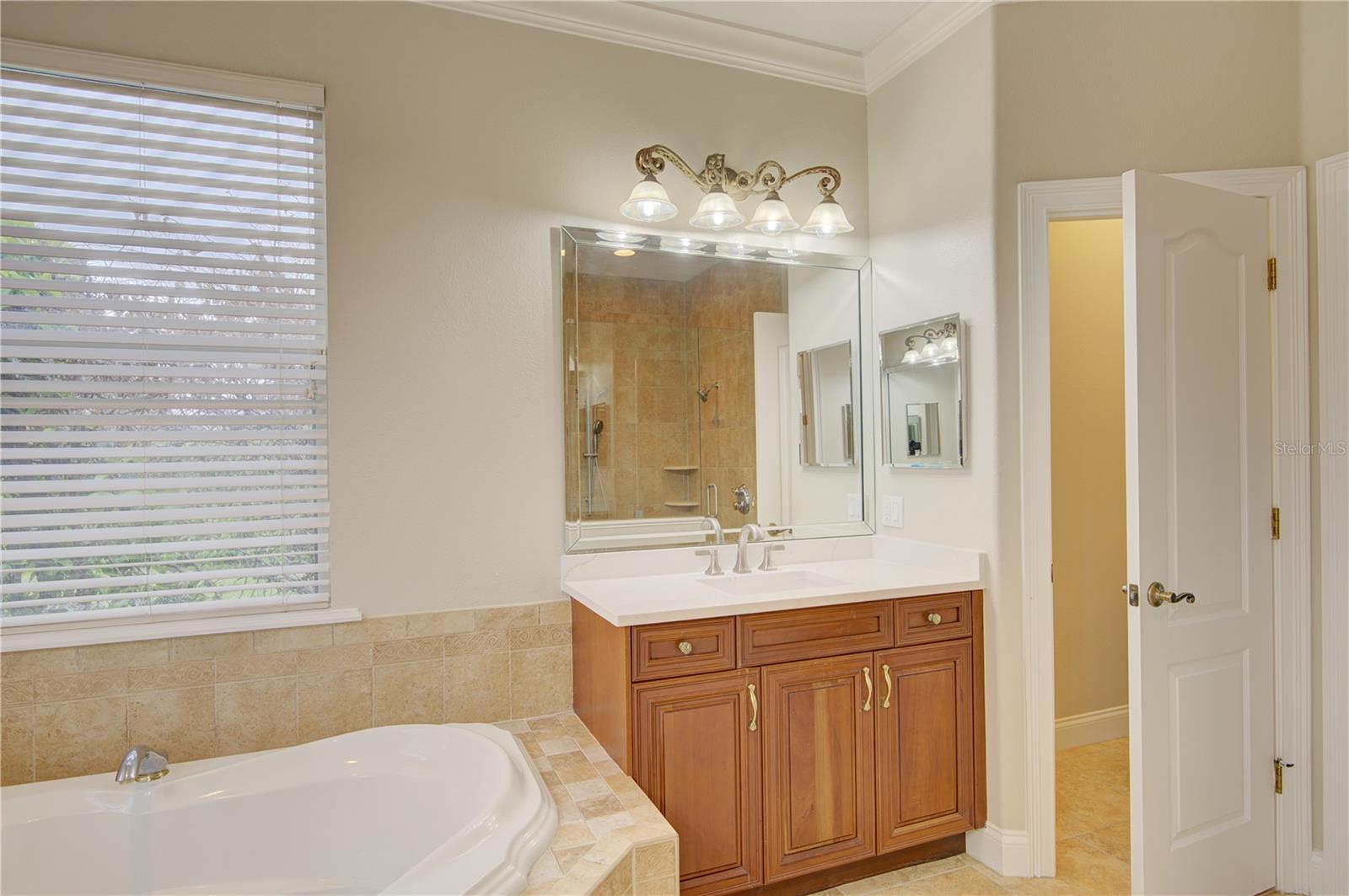 Image 35 of 68 For 916 Mills Estate Place