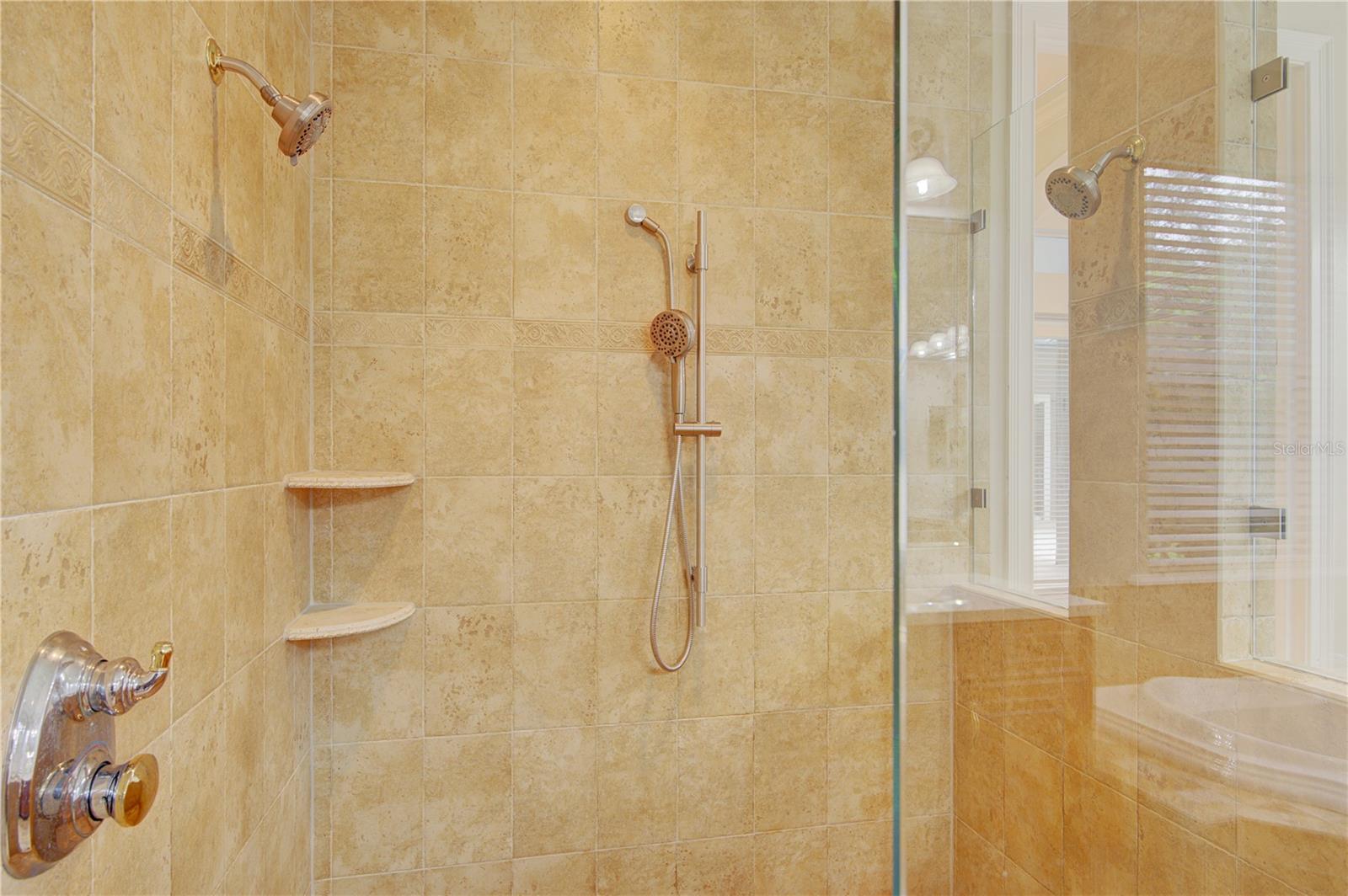 Image 37 of 68 For 916 Mills Estate Place