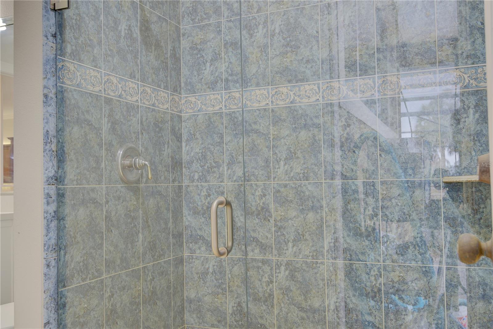 Image 44 of 68 For 916 Mills Estate Place