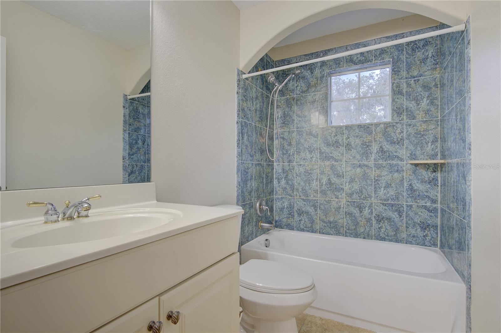 Image 51 of 68 For 916 Mills Estate Place