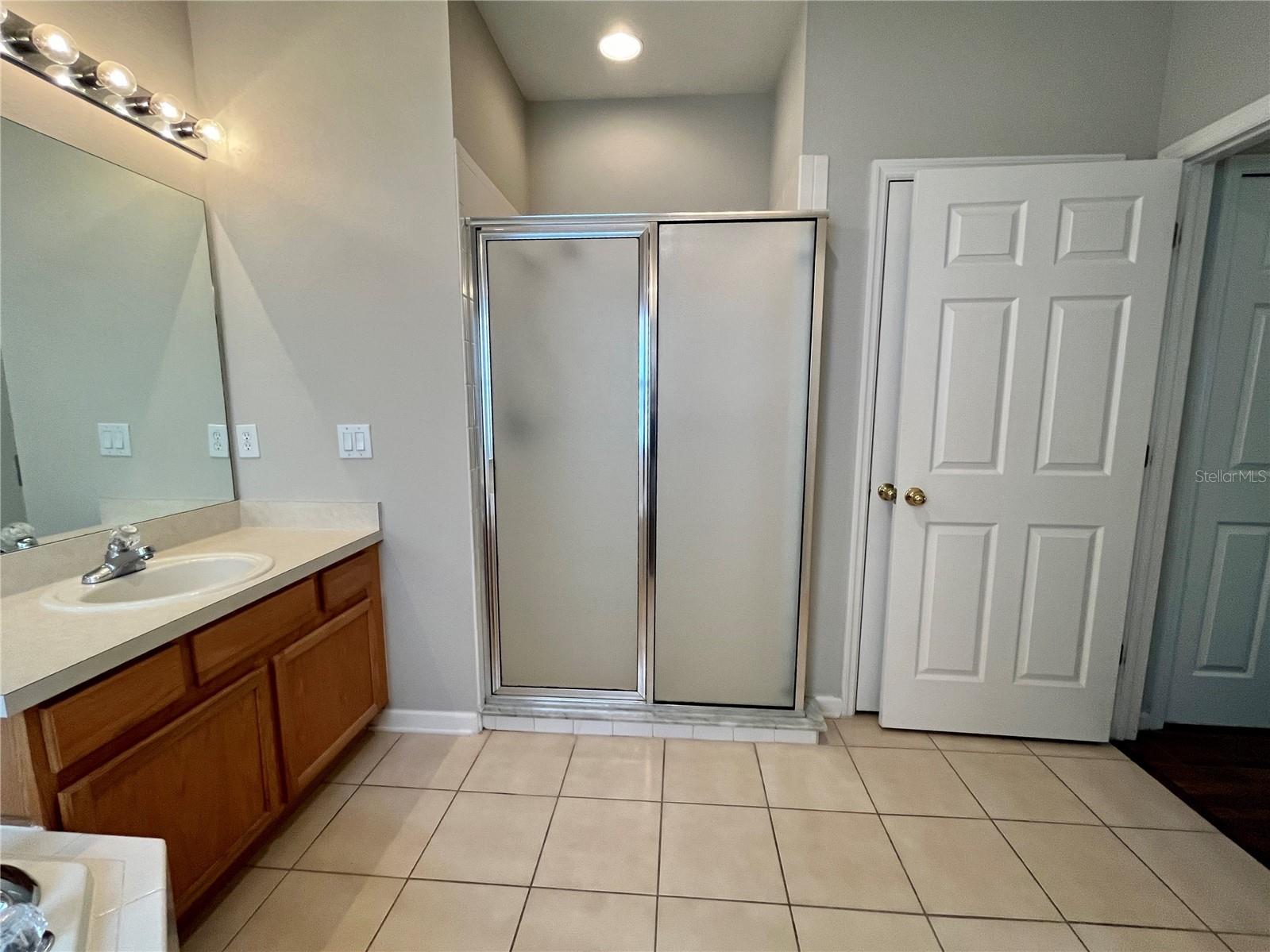 Image 12 of 19 For 342 Fern Lake Drive