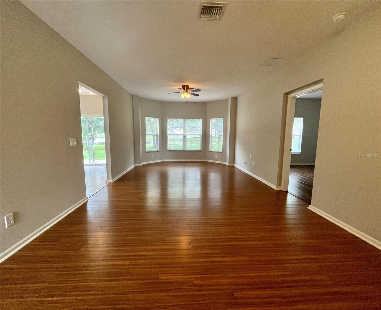 Image 4 of 19 For 342 Fern Lake Drive