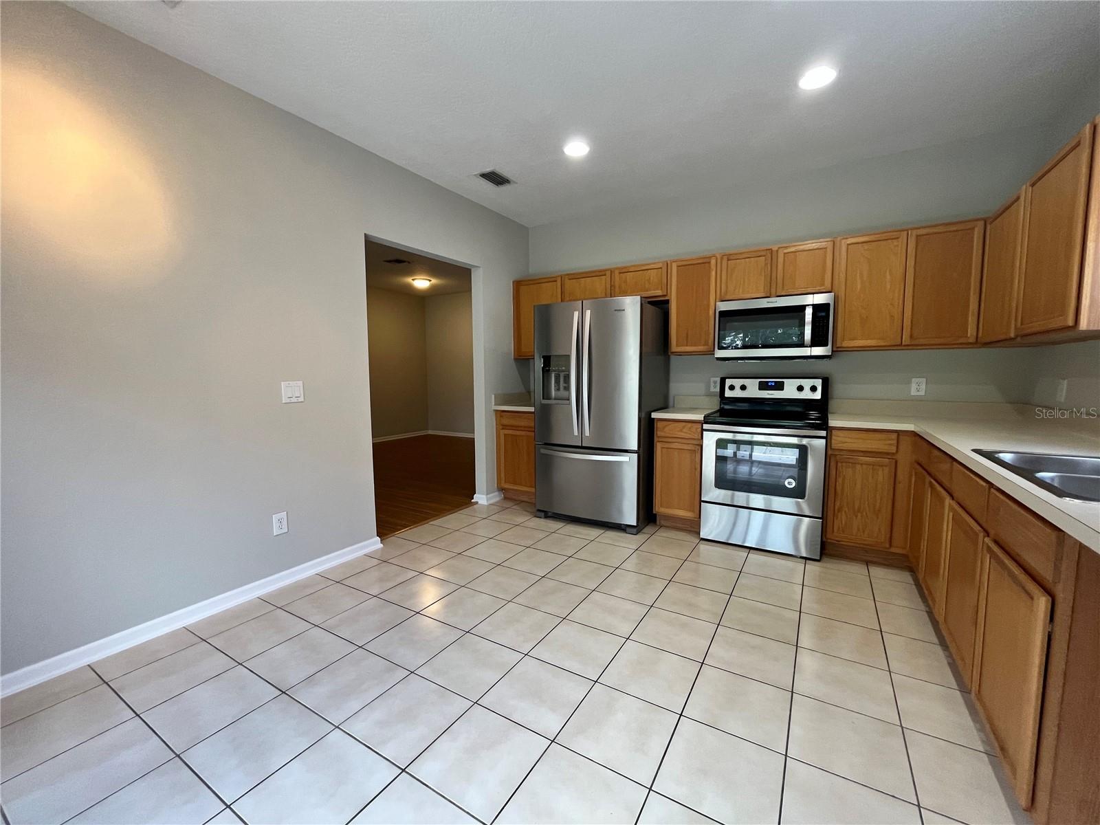 Image 6 of 19 For 342 Fern Lake Drive