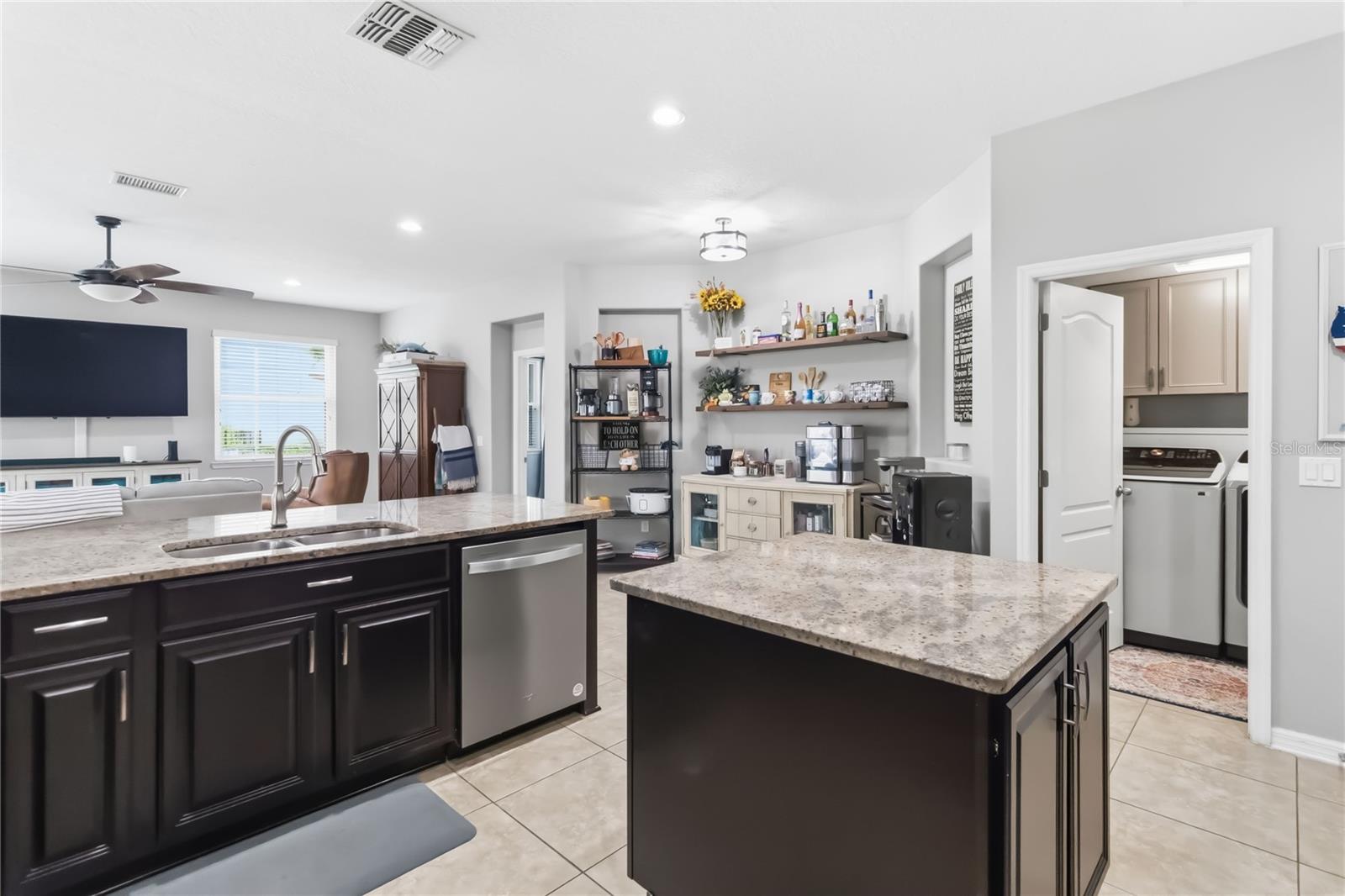 Image 17 of 74 For 1660 Prairie Oaks Drive