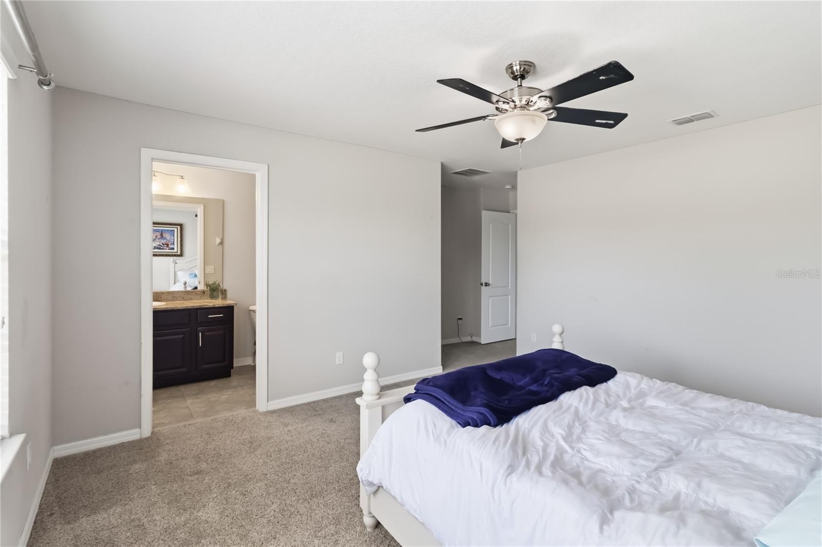 Image 39 of 74 For 1660 Prairie Oaks Drive