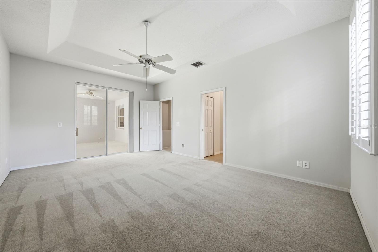 Image 21 of 52 For 1766 Sweetwater West Circle