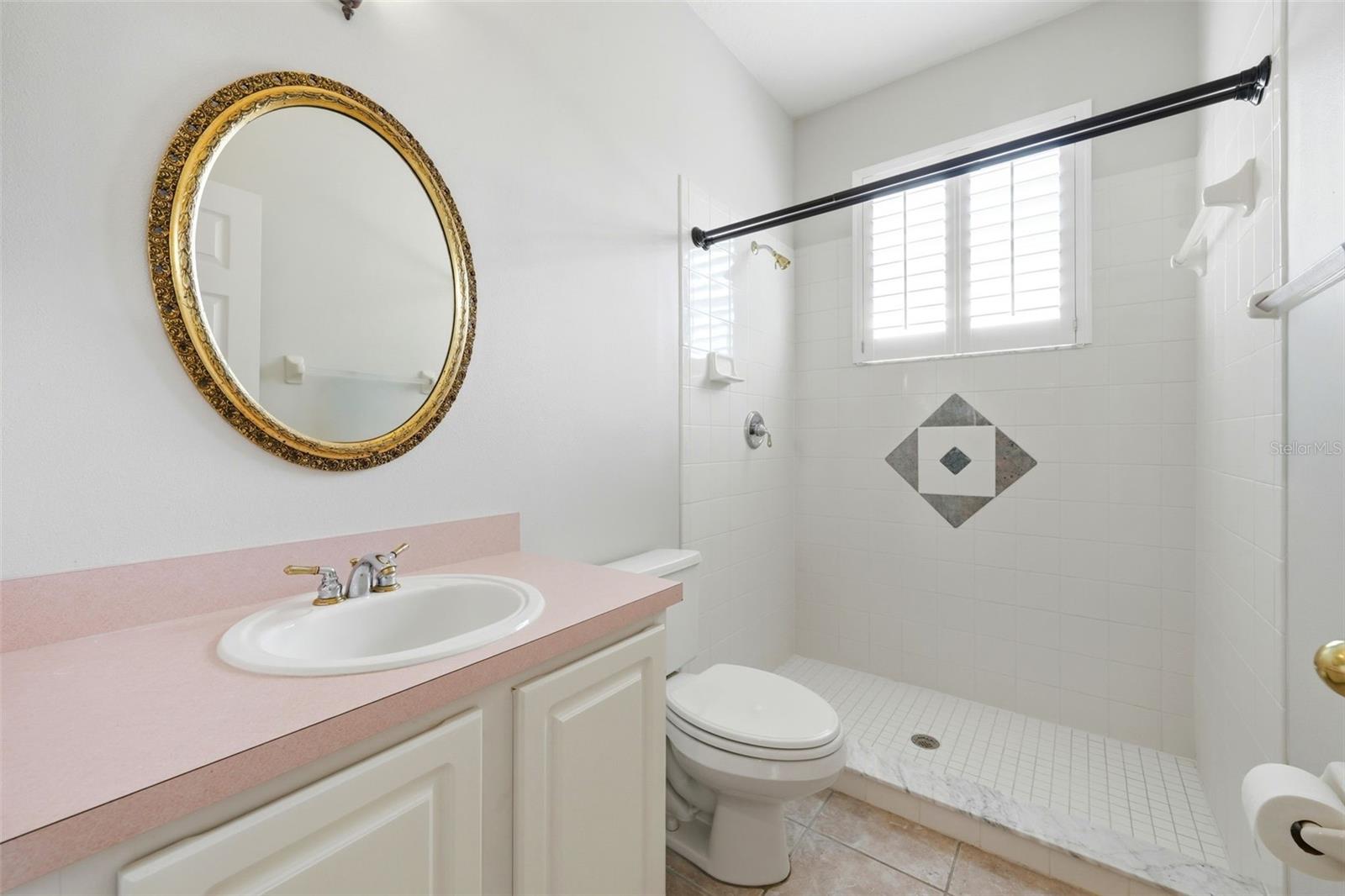 Image 25 of 52 For 1766 Sweetwater West Circle