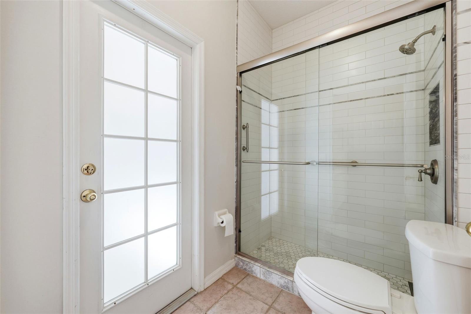 Image 30 of 52 For 1766 Sweetwater West Circle