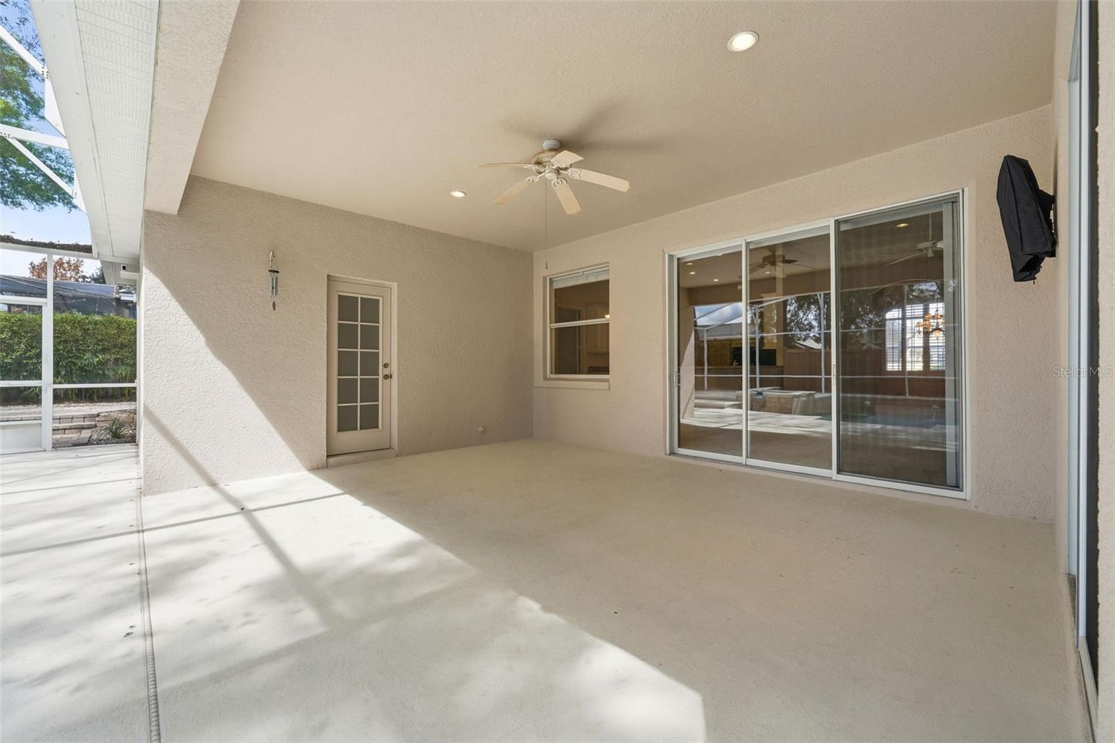 Image 40 of 52 For 1766 Sweetwater West Circle