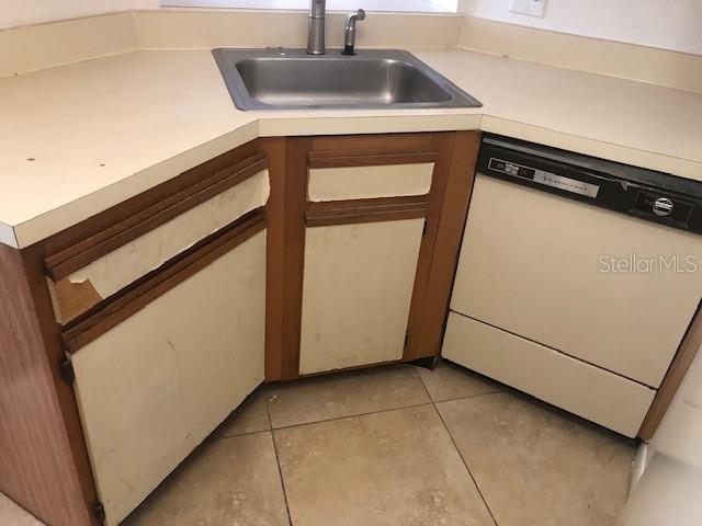 Image 4 of 17 For 670 Sandy Neck Lane 202