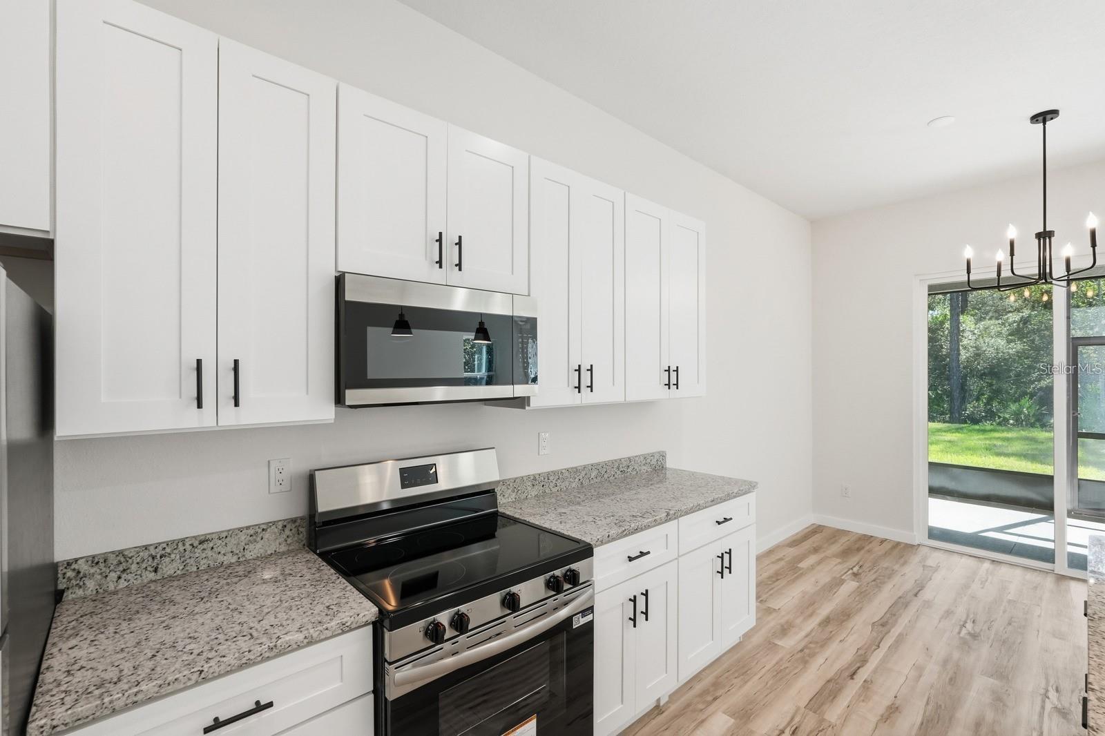 Image 21 of 38 For 1 Fanshawe Lane 1a