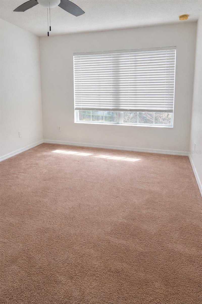 Image 11 of 15 For 1525 Cloverbay Lane