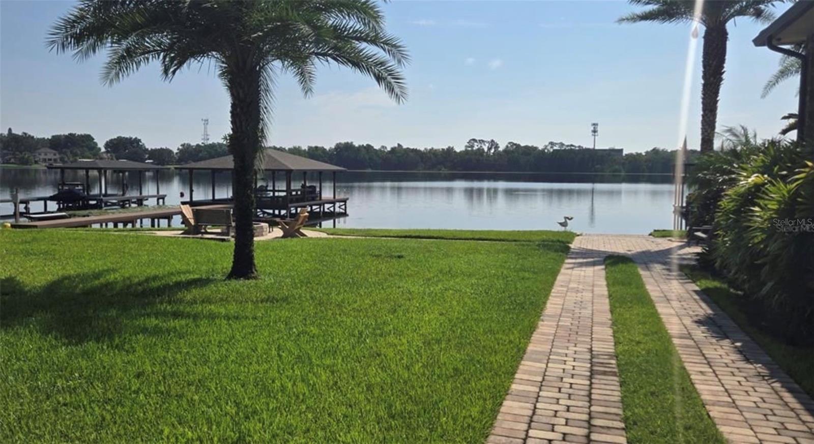 Image 42 of 51 For 106 Oakwood Drive