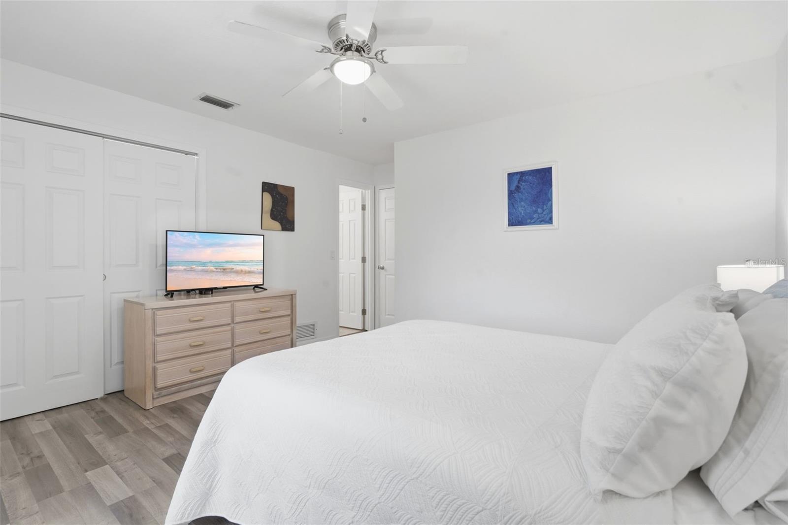 Image 16 of 37 For 3415 Cherry Lane