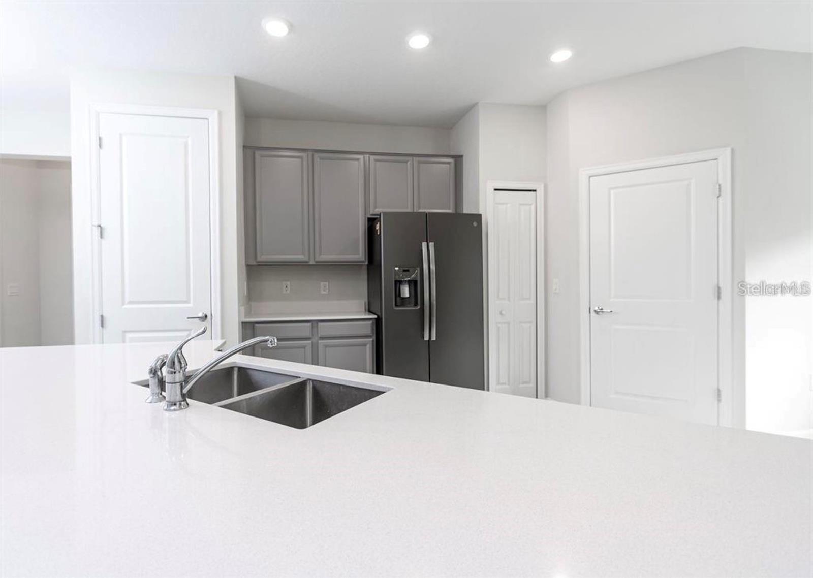 Image 10 of 43 For 16451 Glassy Loch Loop