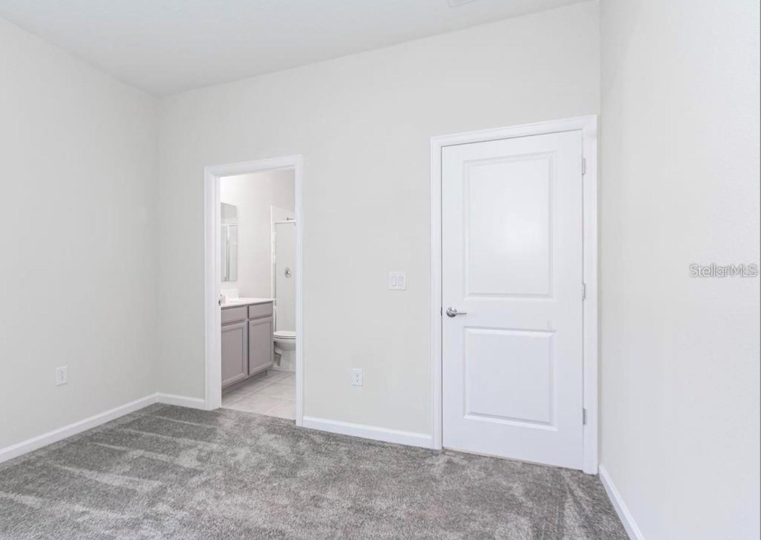 Image 27 of 43 For 16451 Glassy Loch Loop