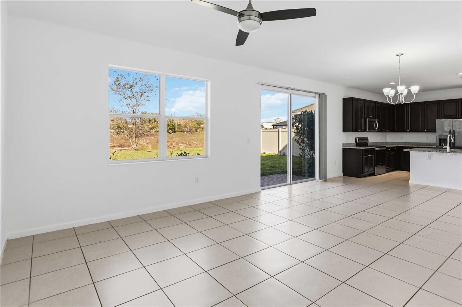 Image 16 of 41 For 213 Trinity Ridge Circle