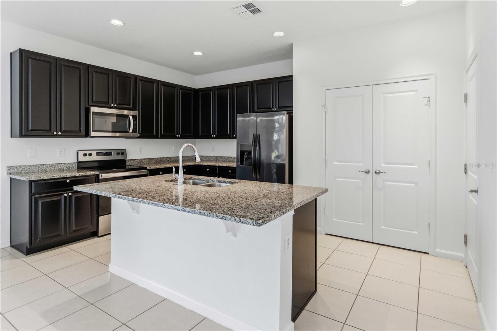 Image 20 of 41 For 213 Trinity Ridge Circle