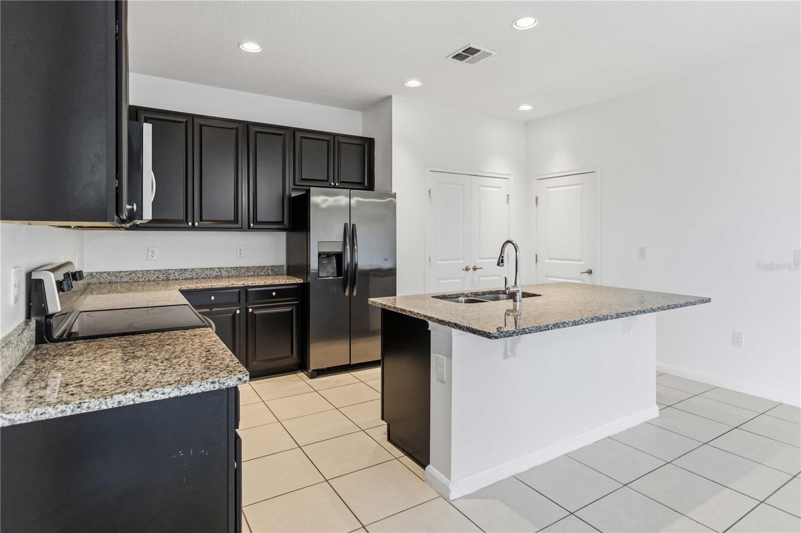 Image 21 of 41 For 213 Trinity Ridge Circle