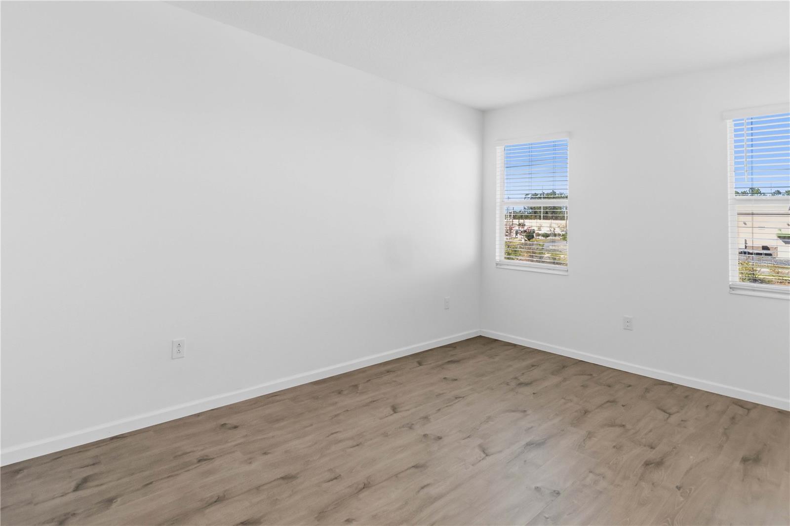 Image 25 of 41 For 213 Trinity Ridge Circle