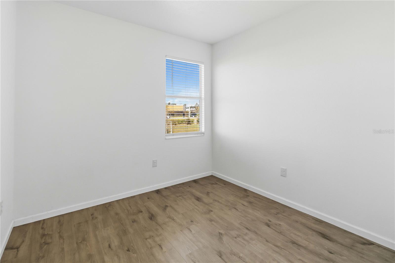 Image 33 of 41 For 213 Trinity Ridge Circle