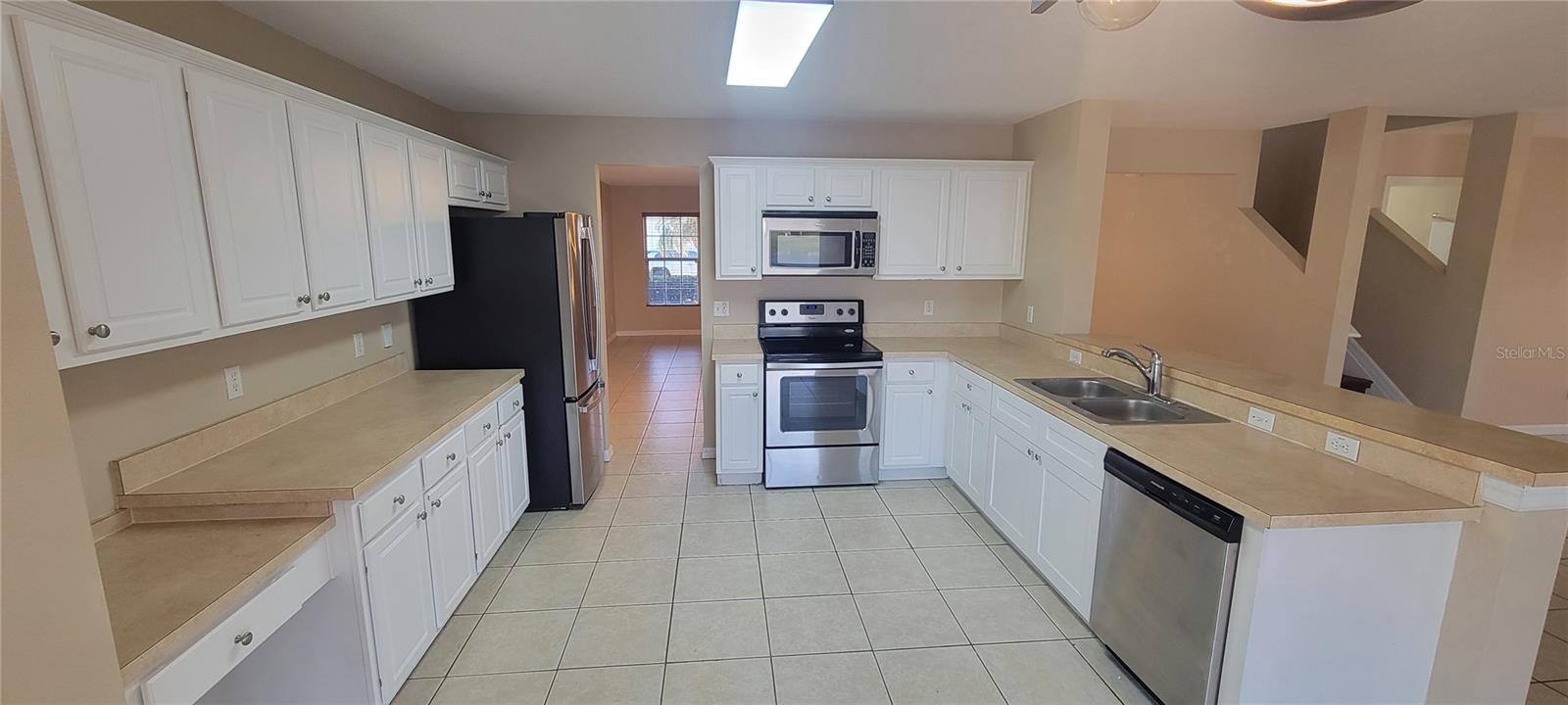 Image 14 of 43 For 15461 Galbi Drive