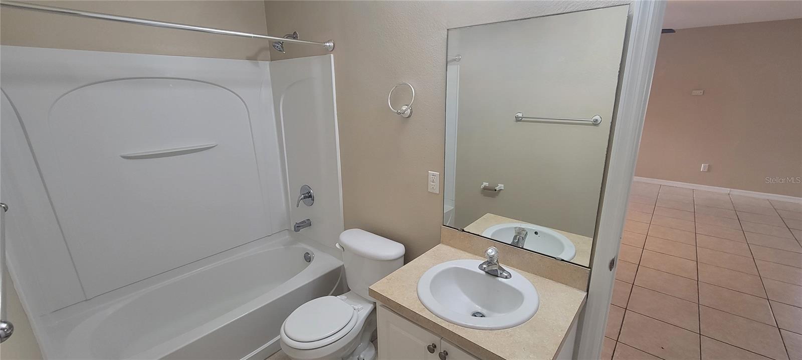 Image 18 of 43 For 15461 Galbi Drive