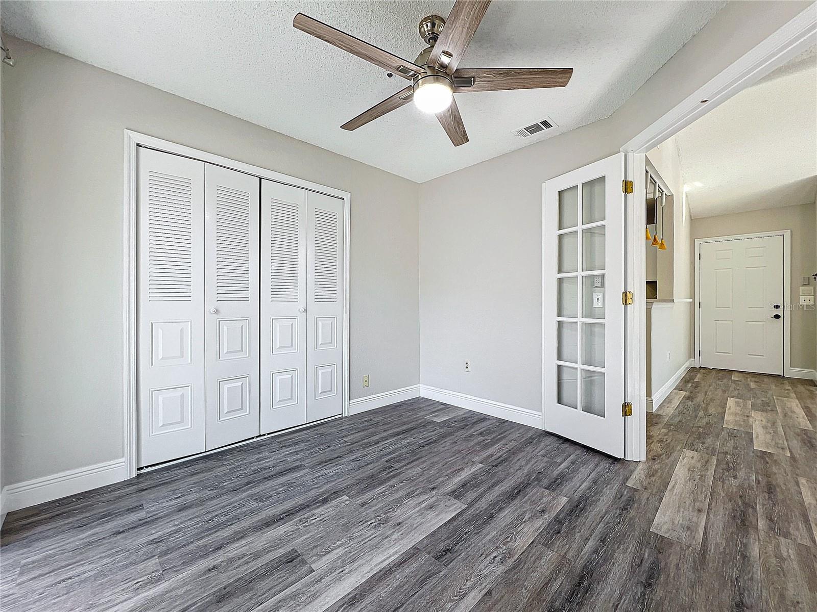 Image 46 of 87 For 665 Youngstown Parkway 264