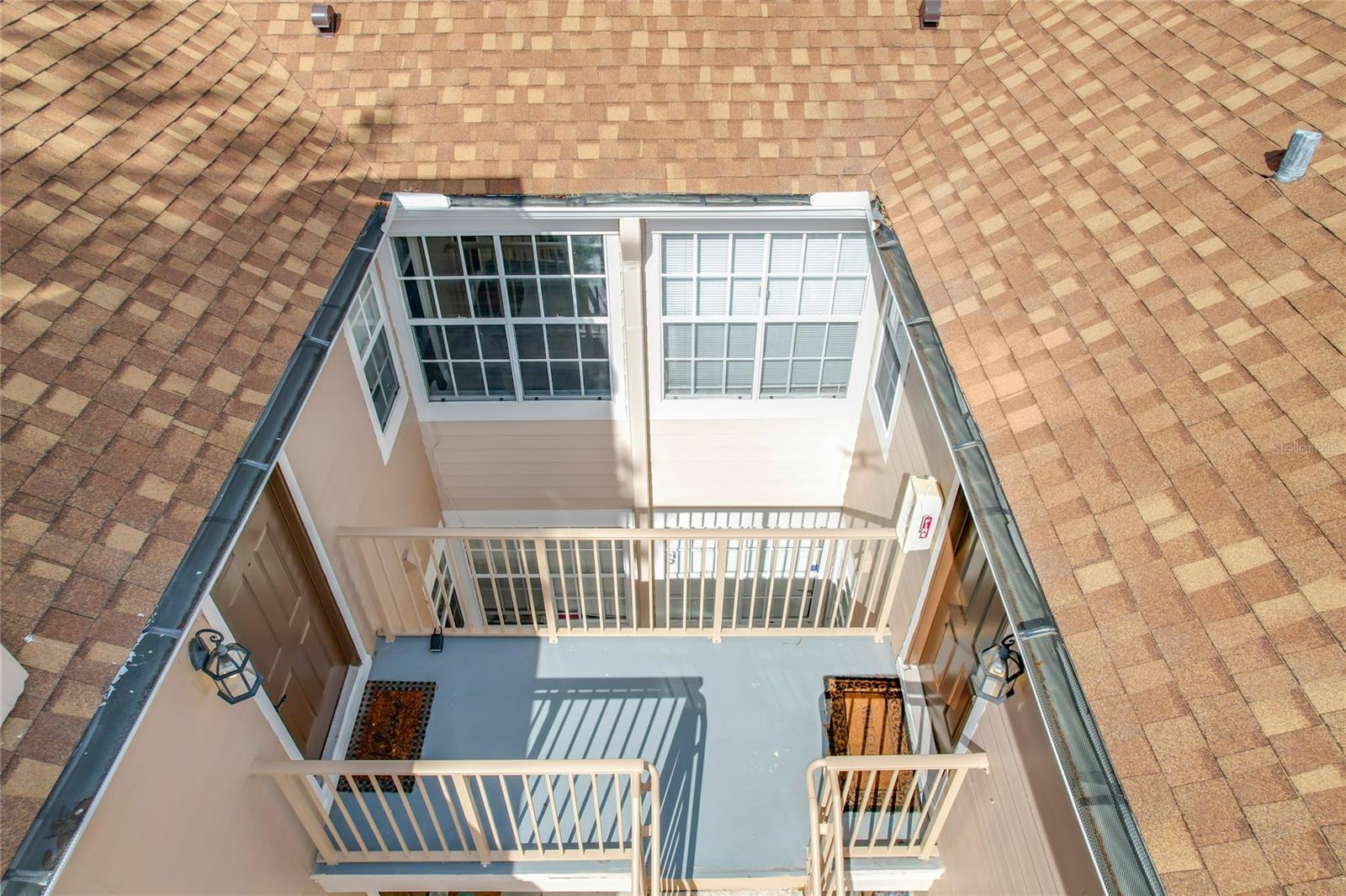 Image 66 of 87 For 665 Youngstown Parkway 264