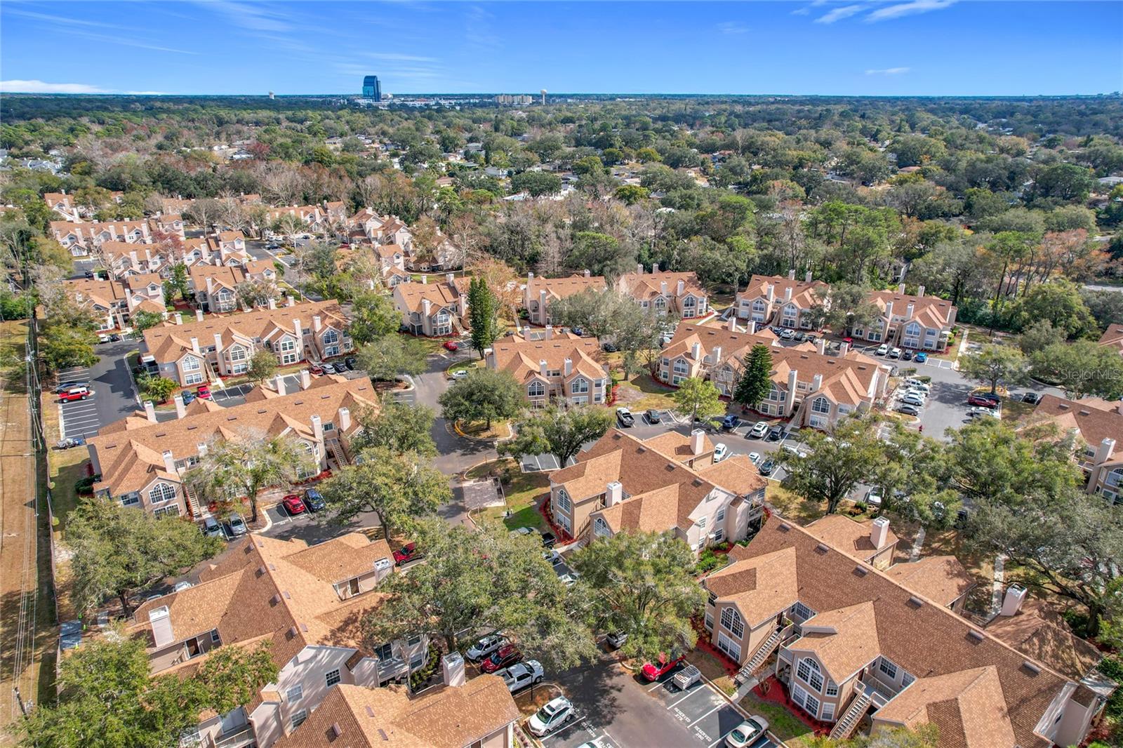 Image 82 of 87 For 665 Youngstown Parkway 264