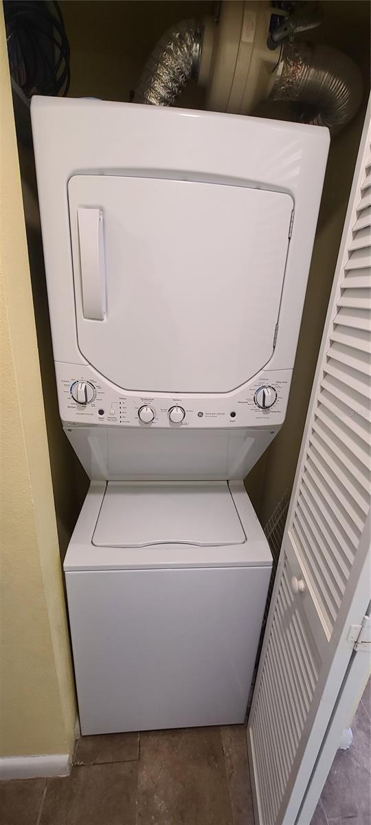 Image 21 of 50 For 300 Atlantic Avenue 1106