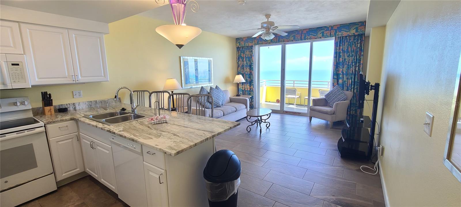 Image 8 of 50 For 300 Atlantic Avenue 1106