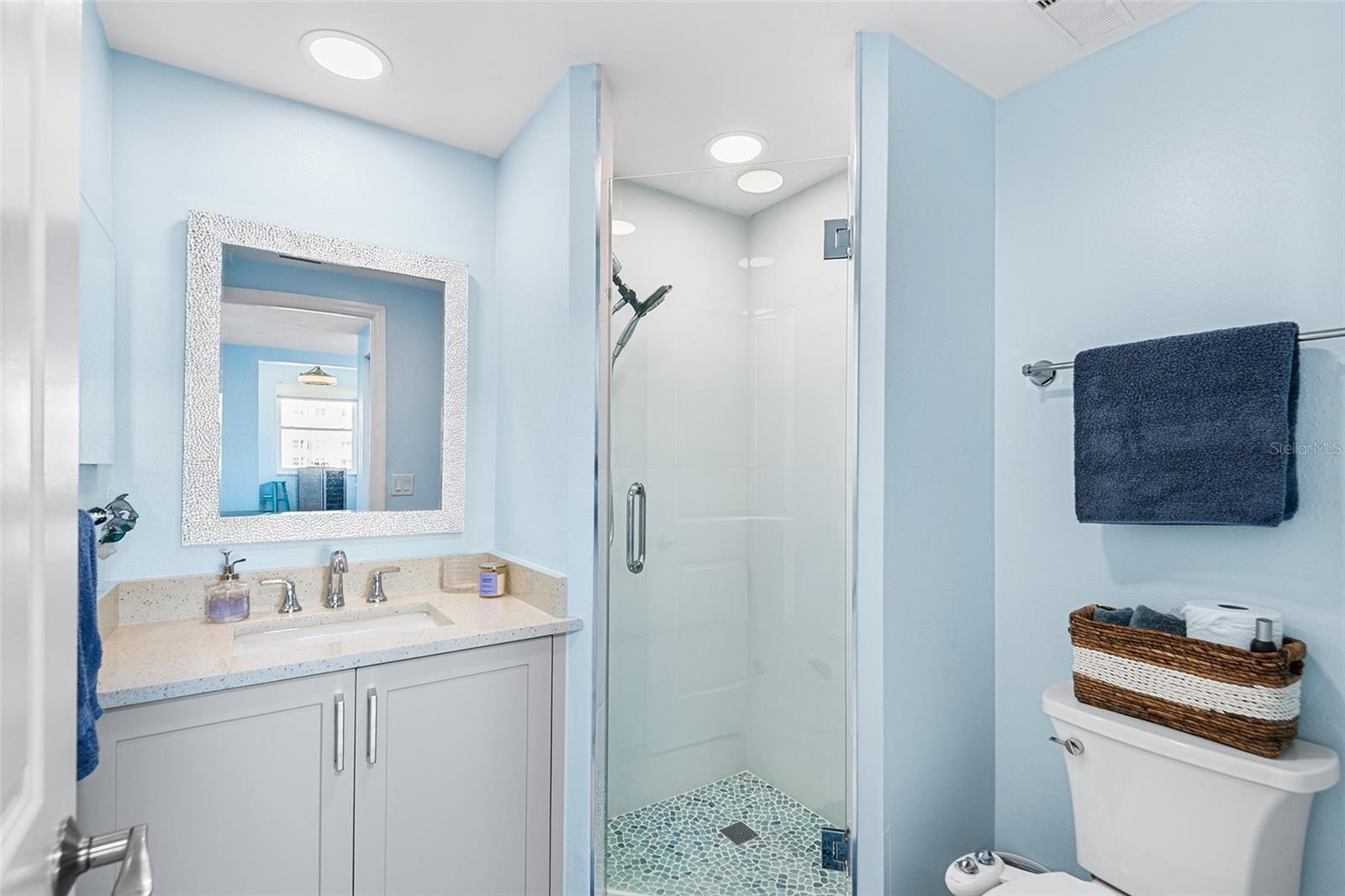 Image 17 of 25 For 7902 Sailboat Key Boulevard S 608