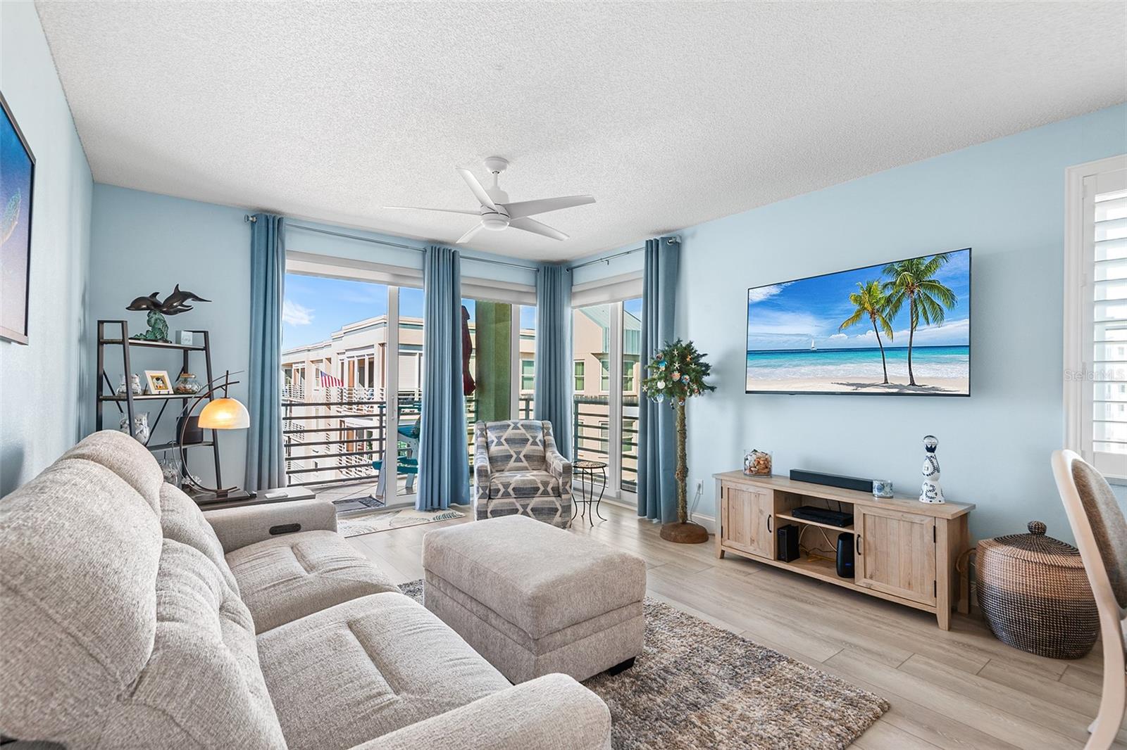 Image 9 of 25 For 7902 Sailboat Key Boulevard S 608