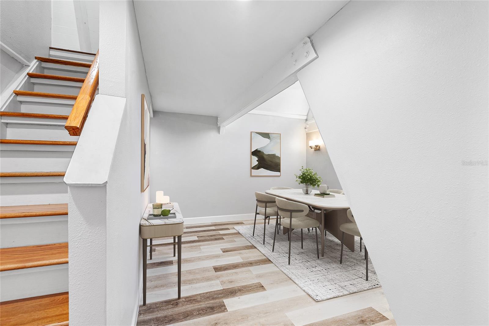 Image 11 of 22 For 1817 Beachway Ln