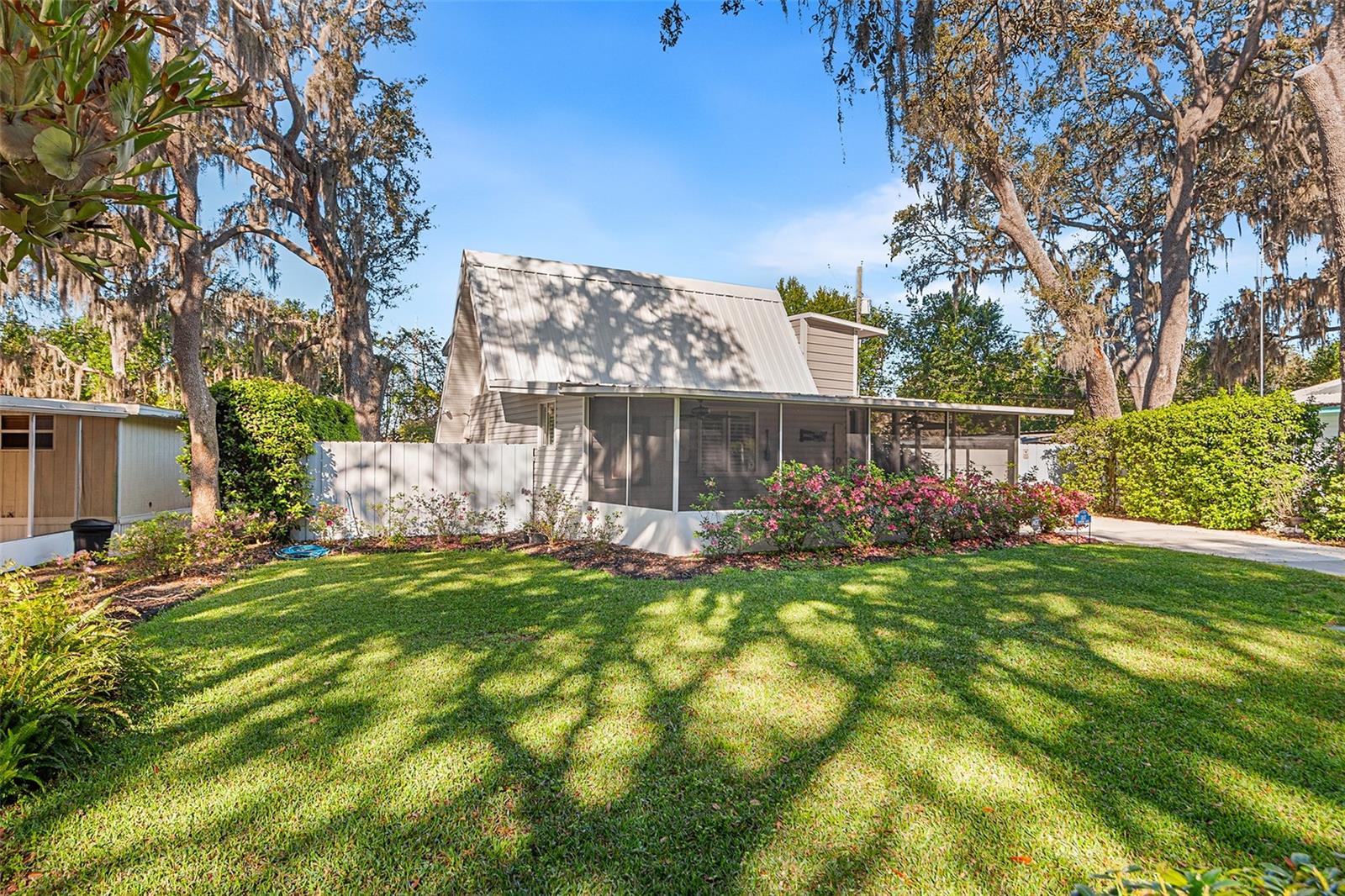 Image 2 of 22 For 1817 Beachway Ln